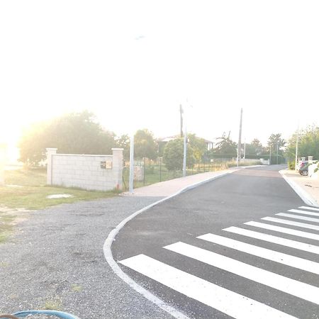 Maison De Vacances Bias Kültér fotó